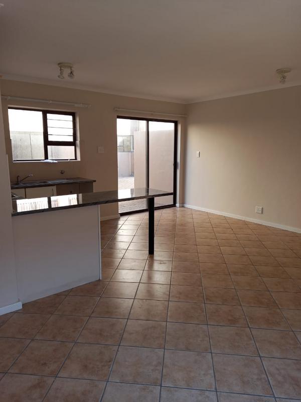 2 Bedroom Property for Sale in Parklands Western Cape